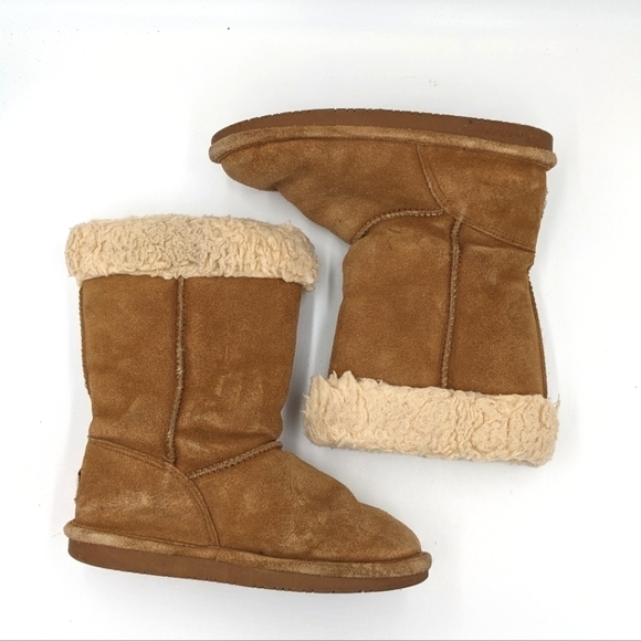 BearPaw Other - BearPaw Brown Leather Sherpa Lined Boot 3Y Youth